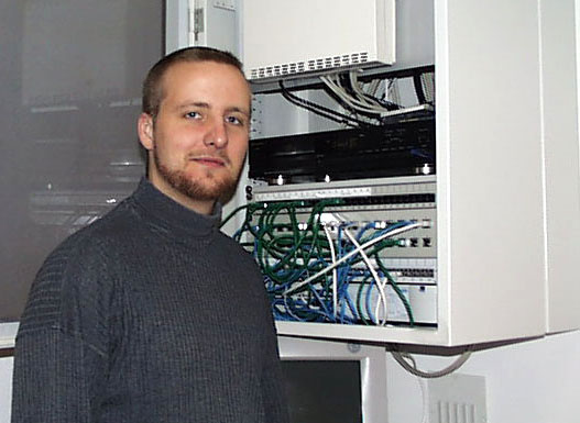 Wir bilden aus. Unser Prototyp: Jochen Hager. Er bleibt uns 21 Jahre treu. Danke Jochen!